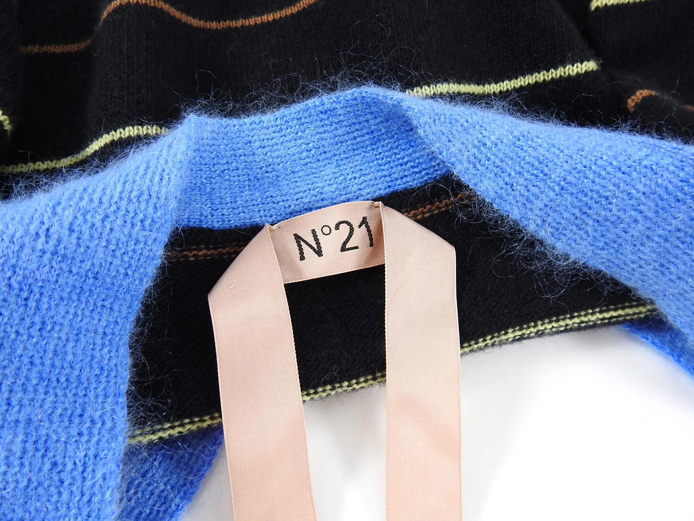 No 21 Blue Mohair and Black Stripe Cardigan - IT40 / 4